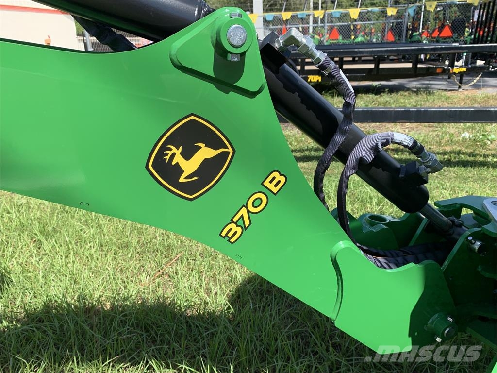John Deere 3038E Kompaktné traktory