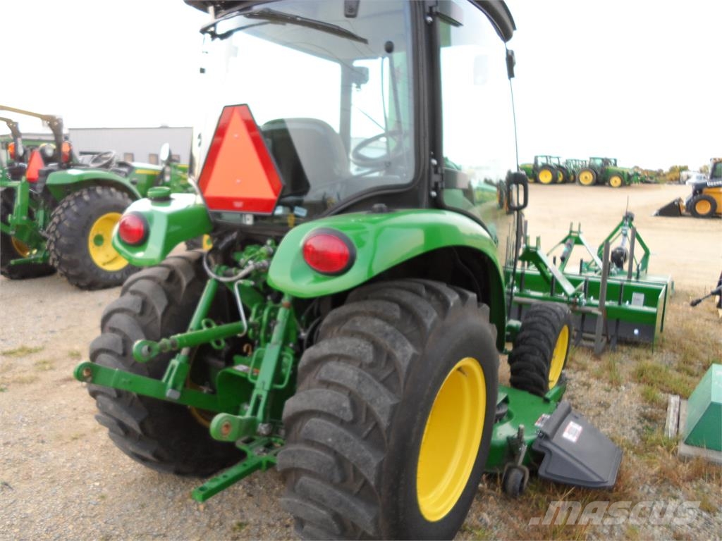 John Deere 3039R Коммунальные тракторы