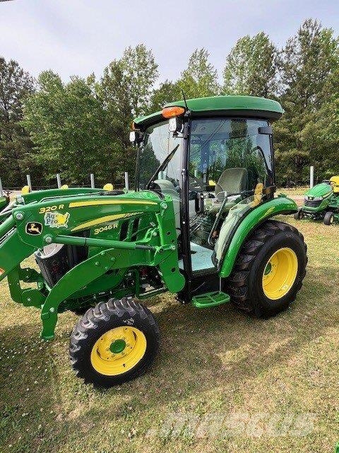 John Deere 3046R الجرارات