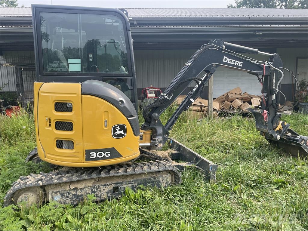 John Deere 30G Mini rýpadla < 7t