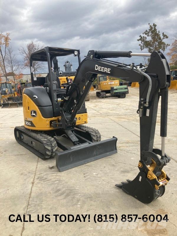 John Deere 30G Mini rýpadla < 7t