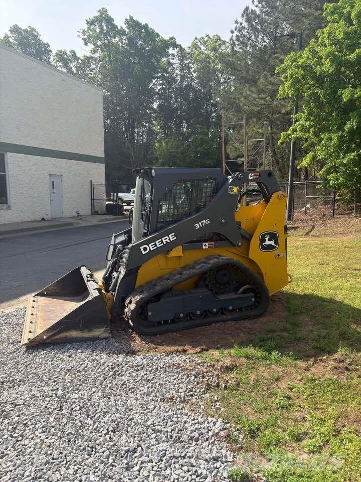 John Deere 317 Φορτωτάκια
