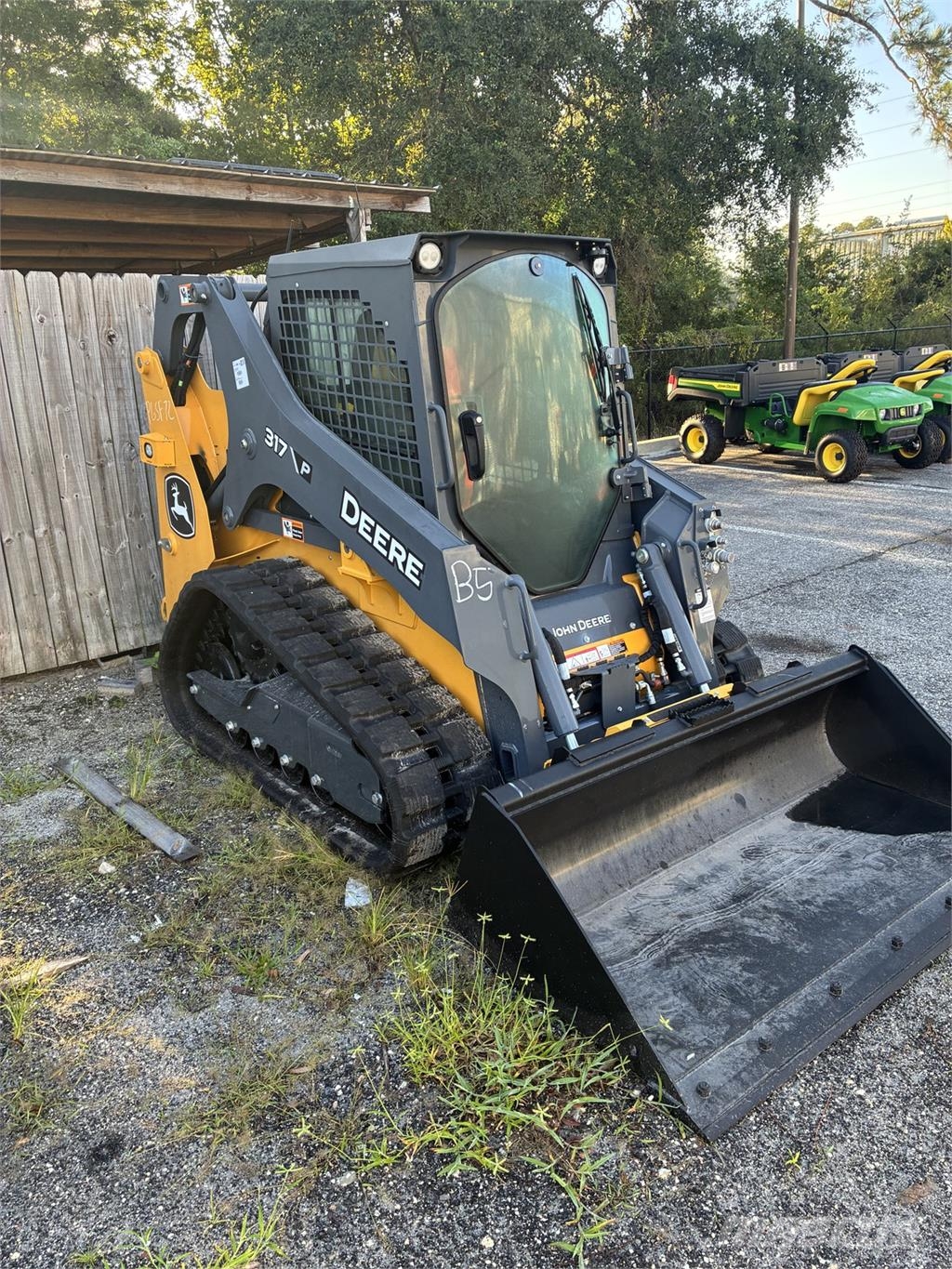 John Deere 317 P Miniladers