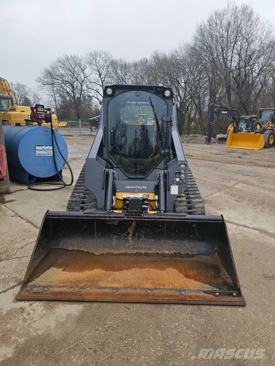 John Deere 317G Малі навантажувачі