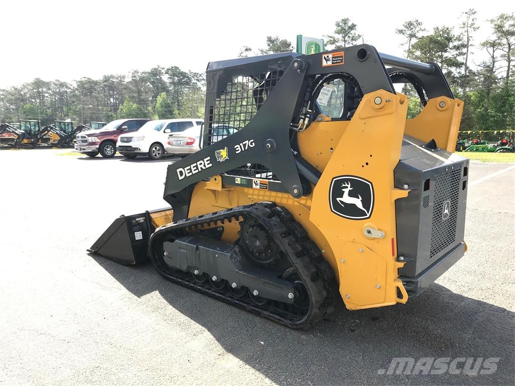 John Deere 317G لوادر صغيرة