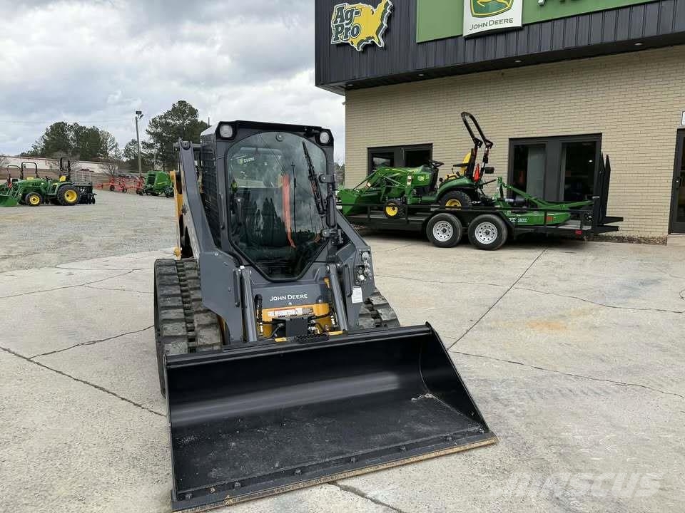 John Deere 317G Mini loaders