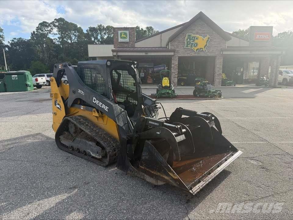 John Deere 317G Mini nakladalci