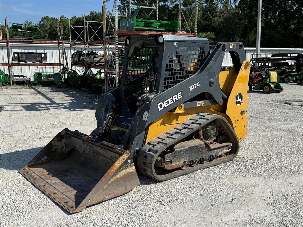 John Deere 317G لوادر صغيرة