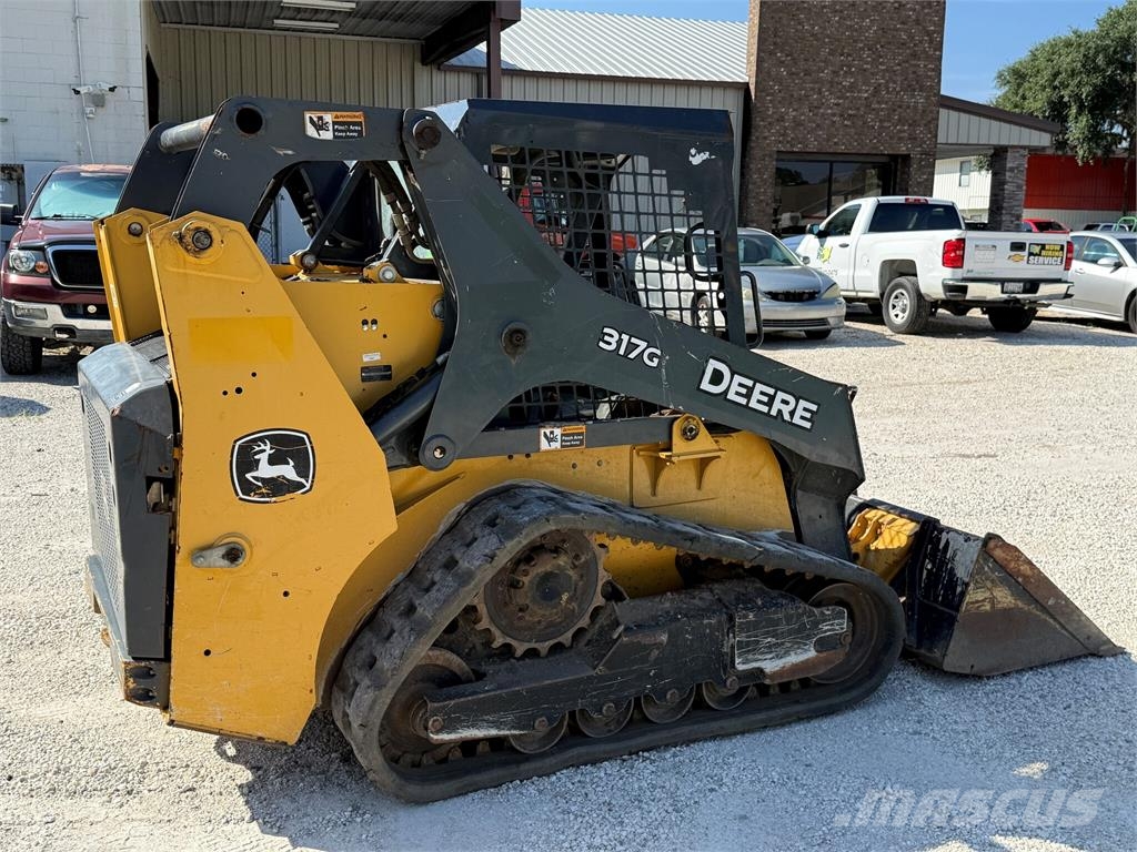 John Deere 317G لوادر صغيرة