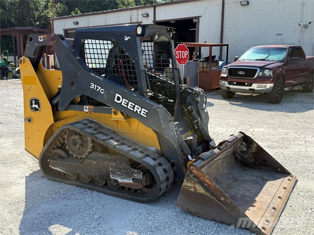 John Deere 317G لوادر صغيرة