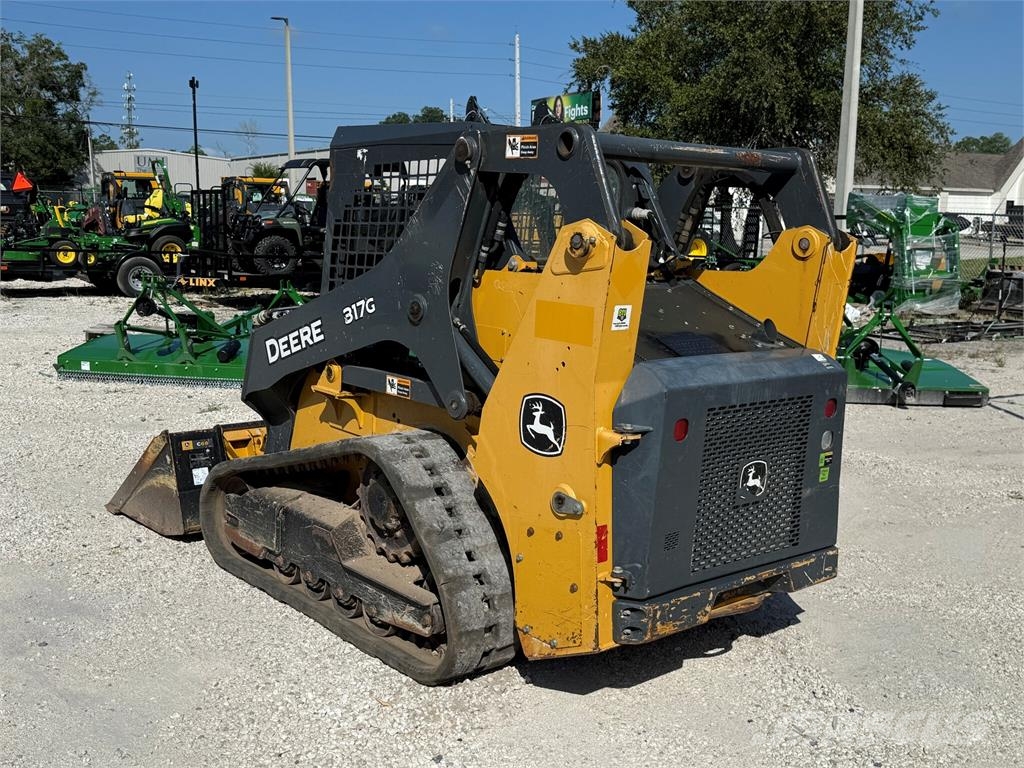 John Deere 317G لوادر صغيرة