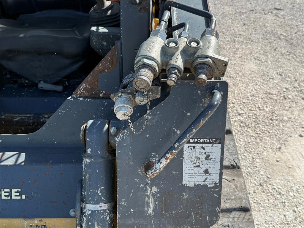 John Deere 317G لوادر صغيرة