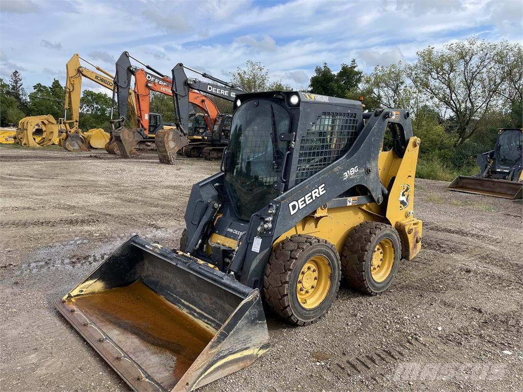 John Deere 318G Skid steer mini nakladalci