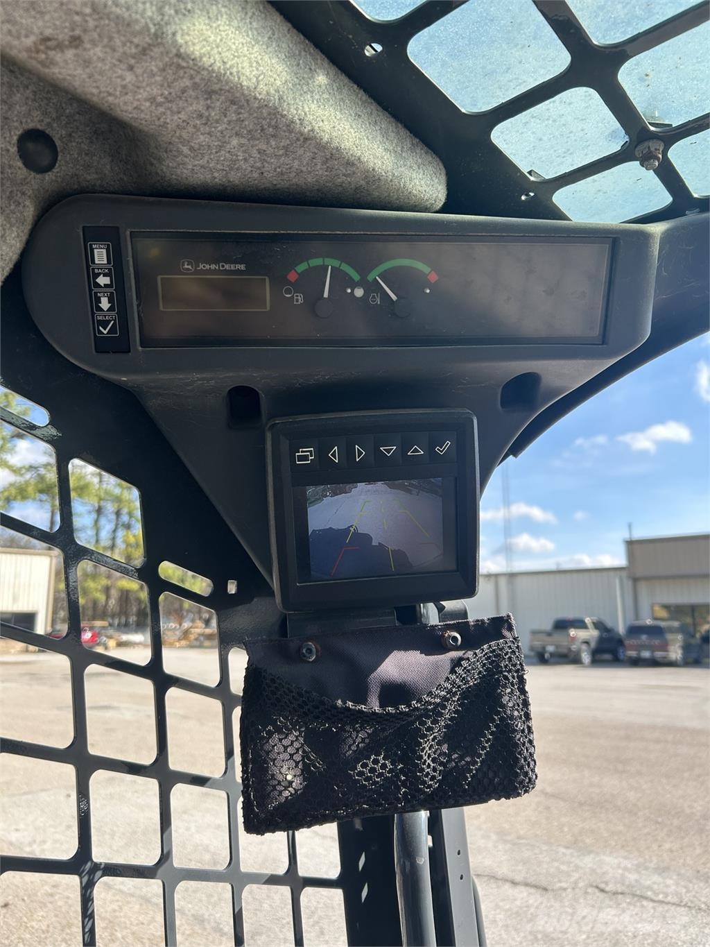 John Deere 320G Chargeuse compacte