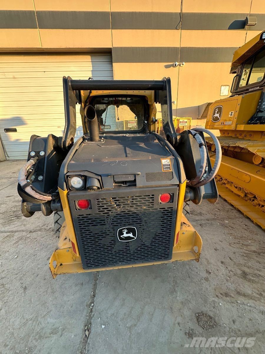 John Deere 320G Mini incarcator