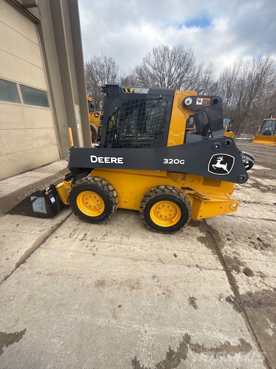 John Deere 320G Φορτωτάκια