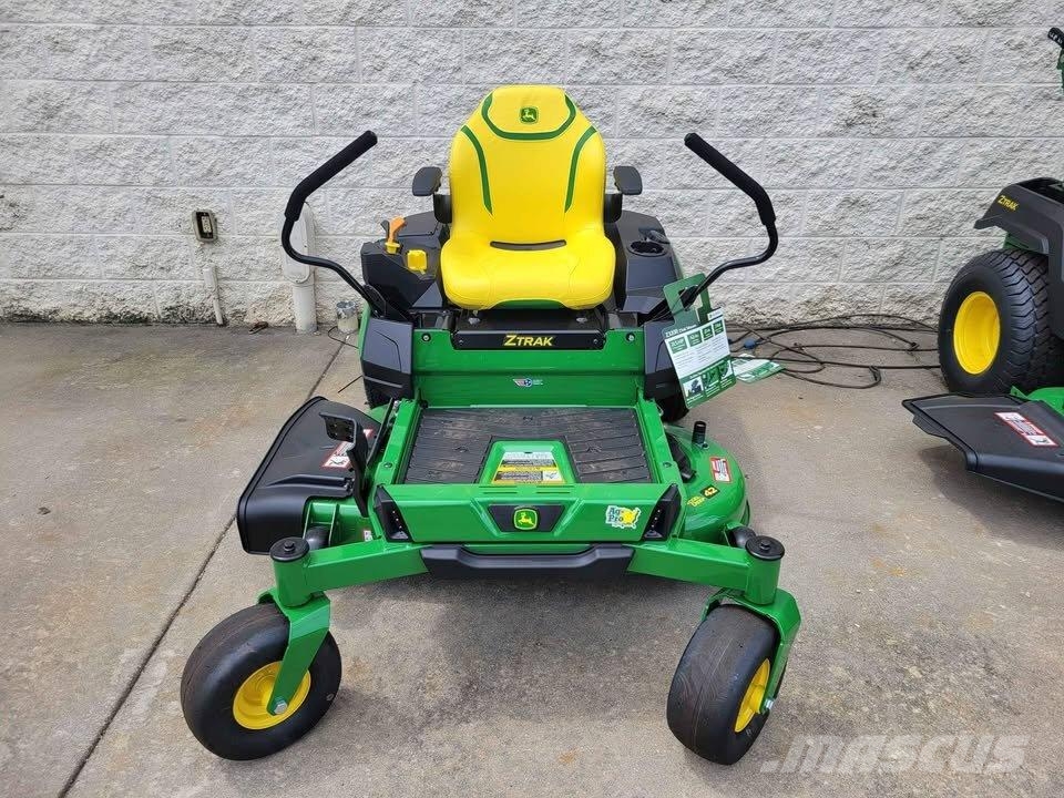 John Deere 320R 0-kääntösäde leikkurit