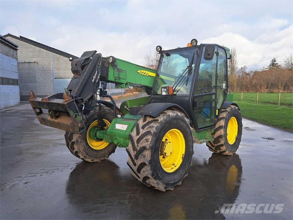 John Deere 3220 Lauksaimniecības pacēlāji