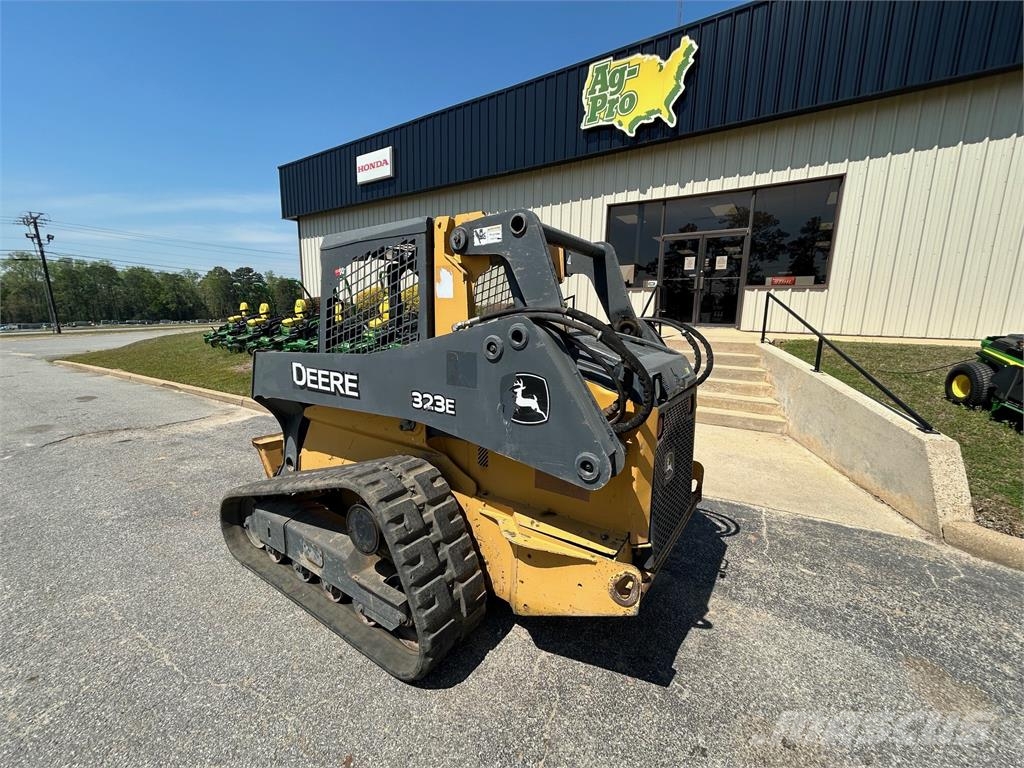 John Deere 323E Mini loaders