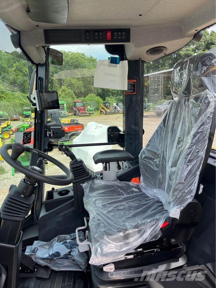 John Deere 324 P Mini krautuvai