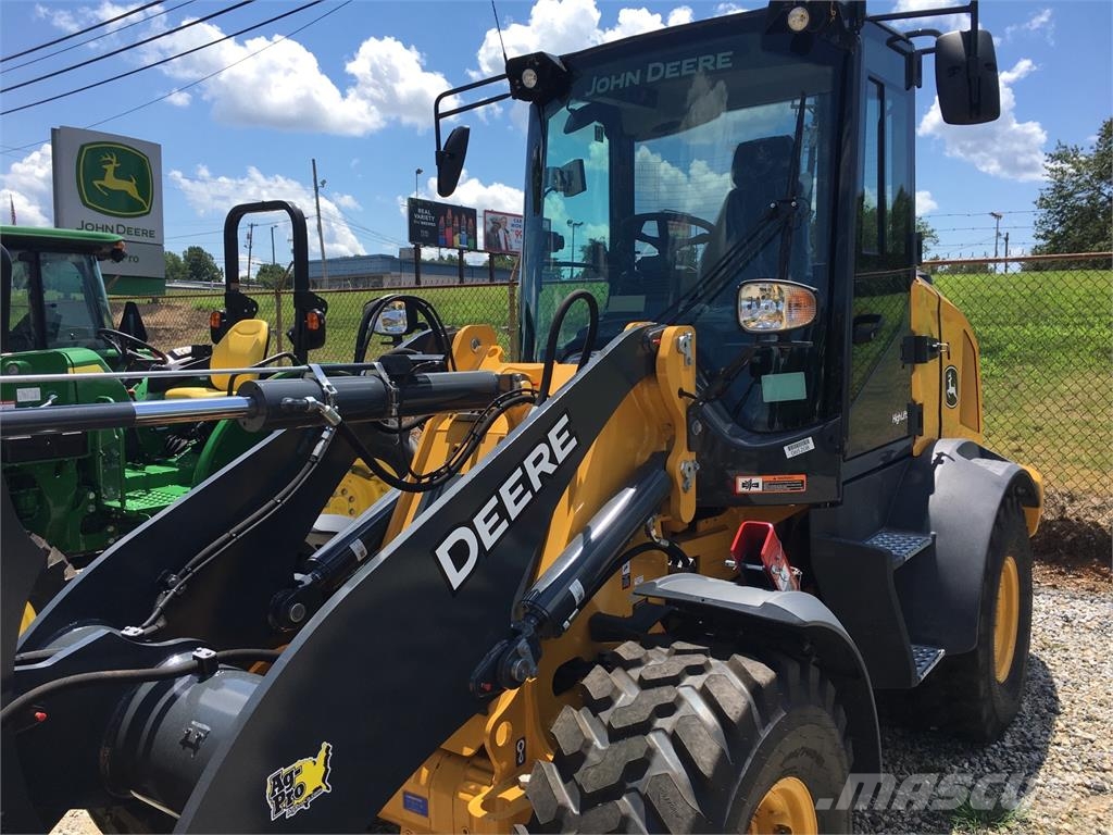 John Deere 324 P Mini krautuvai
