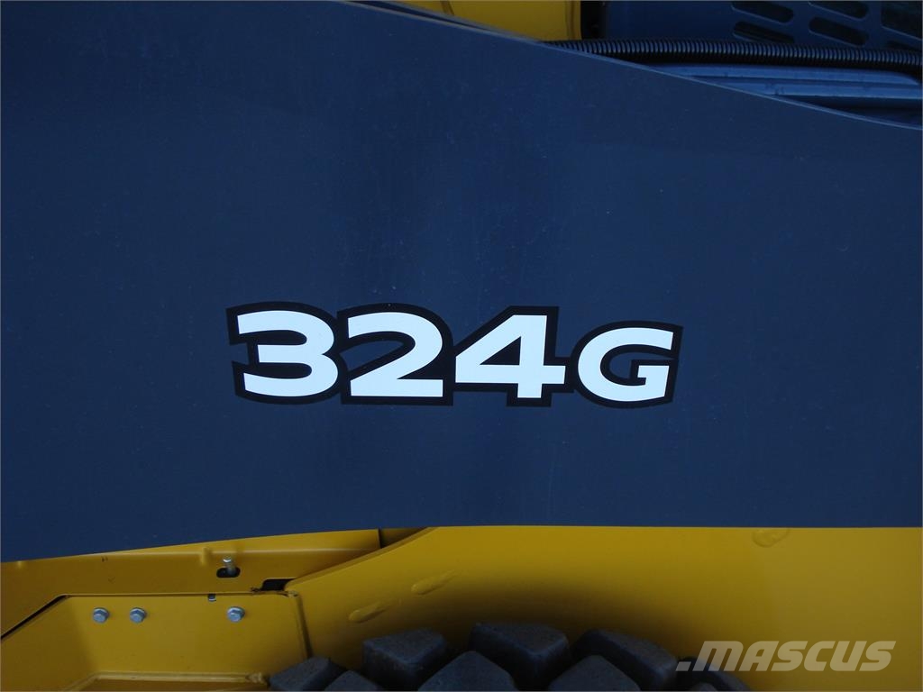 John Deere 324G Minicargadoras