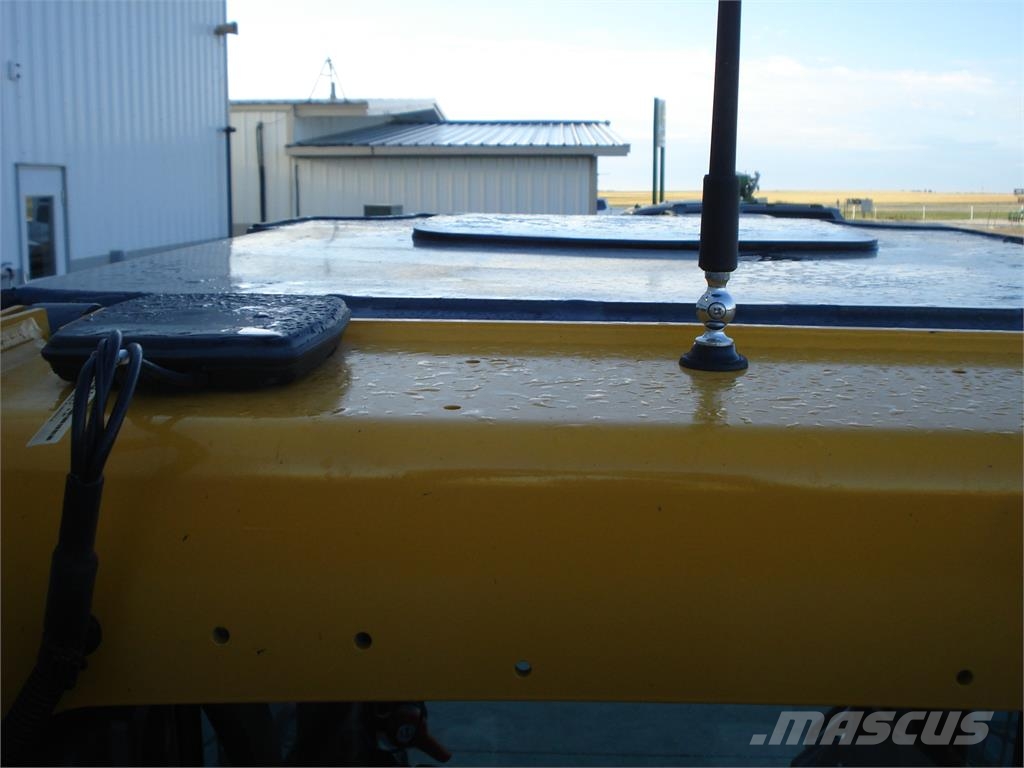 John Deere 324G Minicargadoras