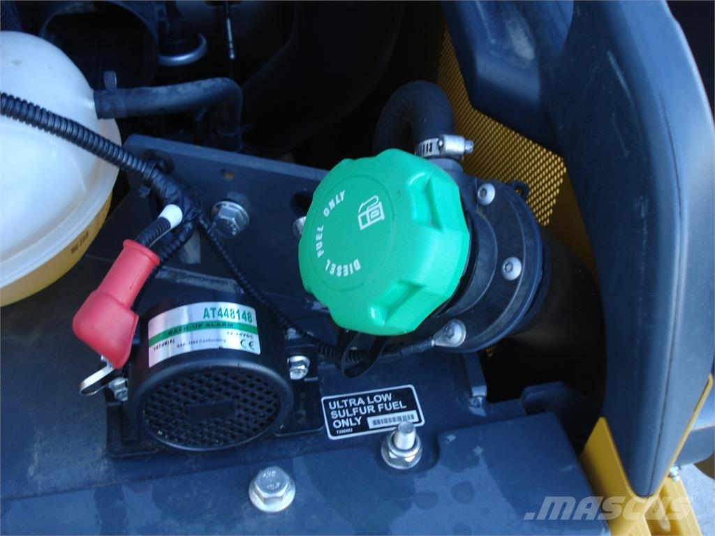 John Deere 324G Minicargadoras