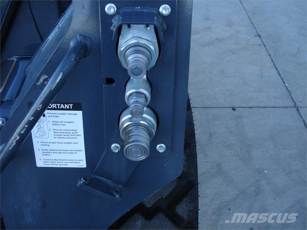 John Deere 324G Minicargadoras