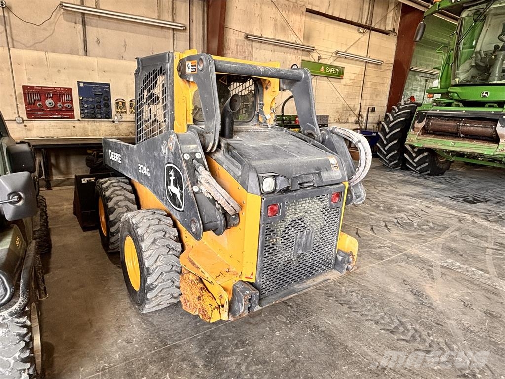 John Deere 324G Minicargadoras