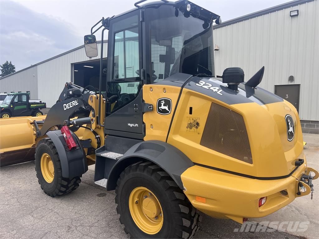 John Deere 324L Mini iekrāvēji