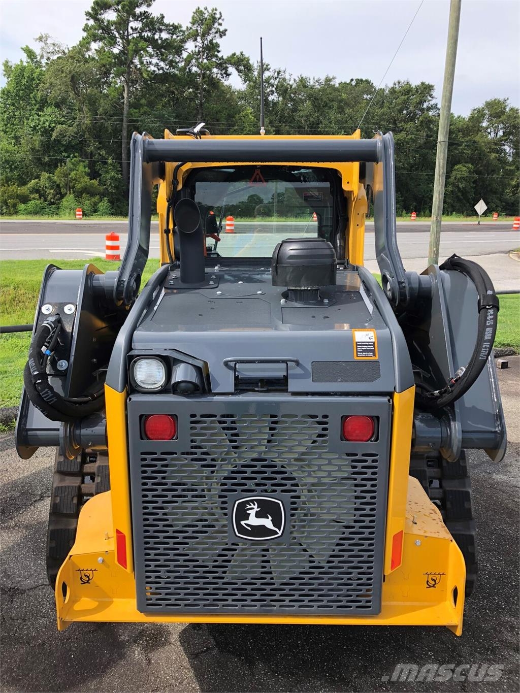 John Deere 325G Minicargadoras