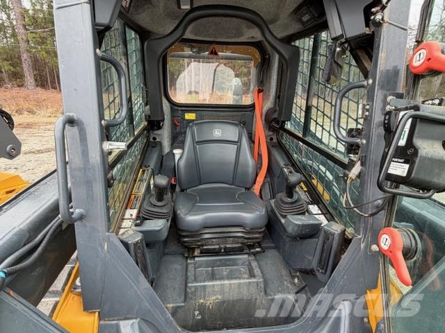 John Deere 325G Малі навантажувачі