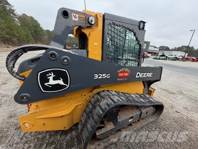 John Deere 325G Малі навантажувачі