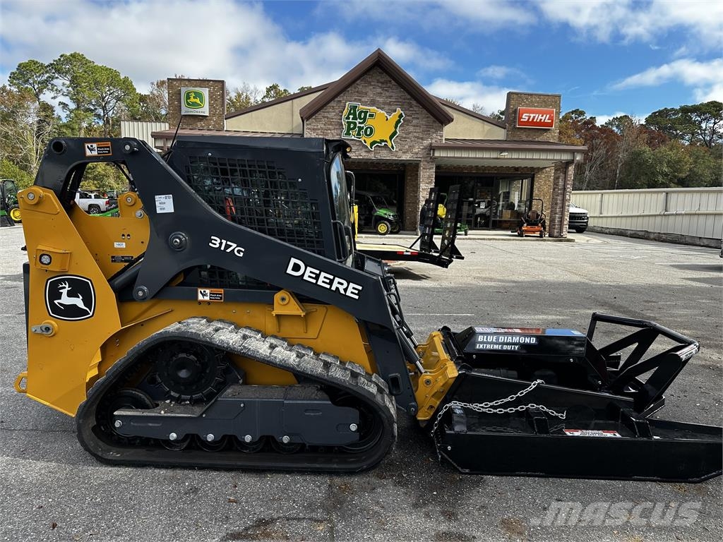 John Deere 325G Minicargadoras