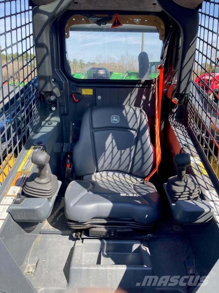 John Deere 325G Mini loaders