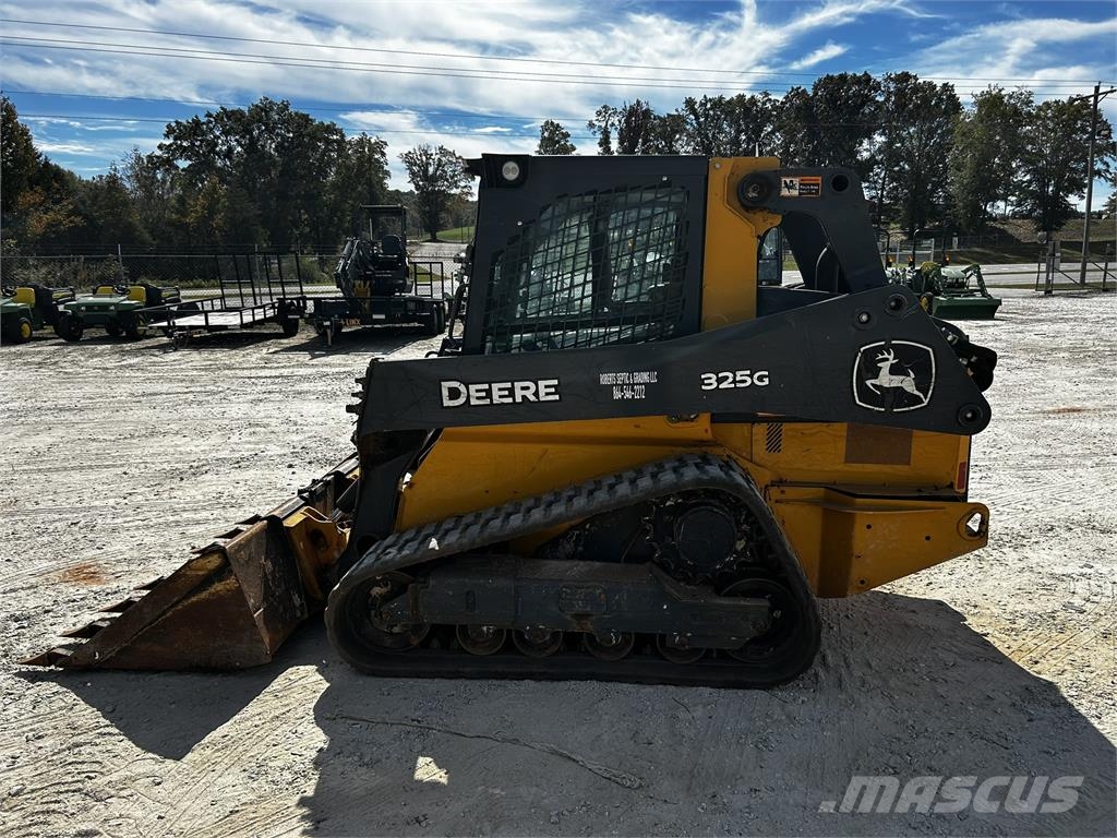 John Deere 325G Малые погрузчики