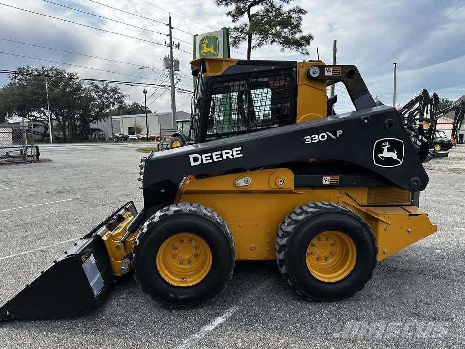 John Deere 330 P Φορτωτάκια