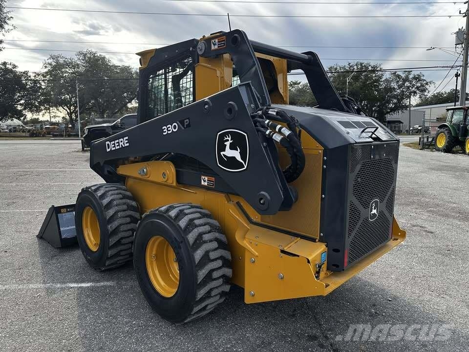 John Deere 330 P Φορτωτάκια