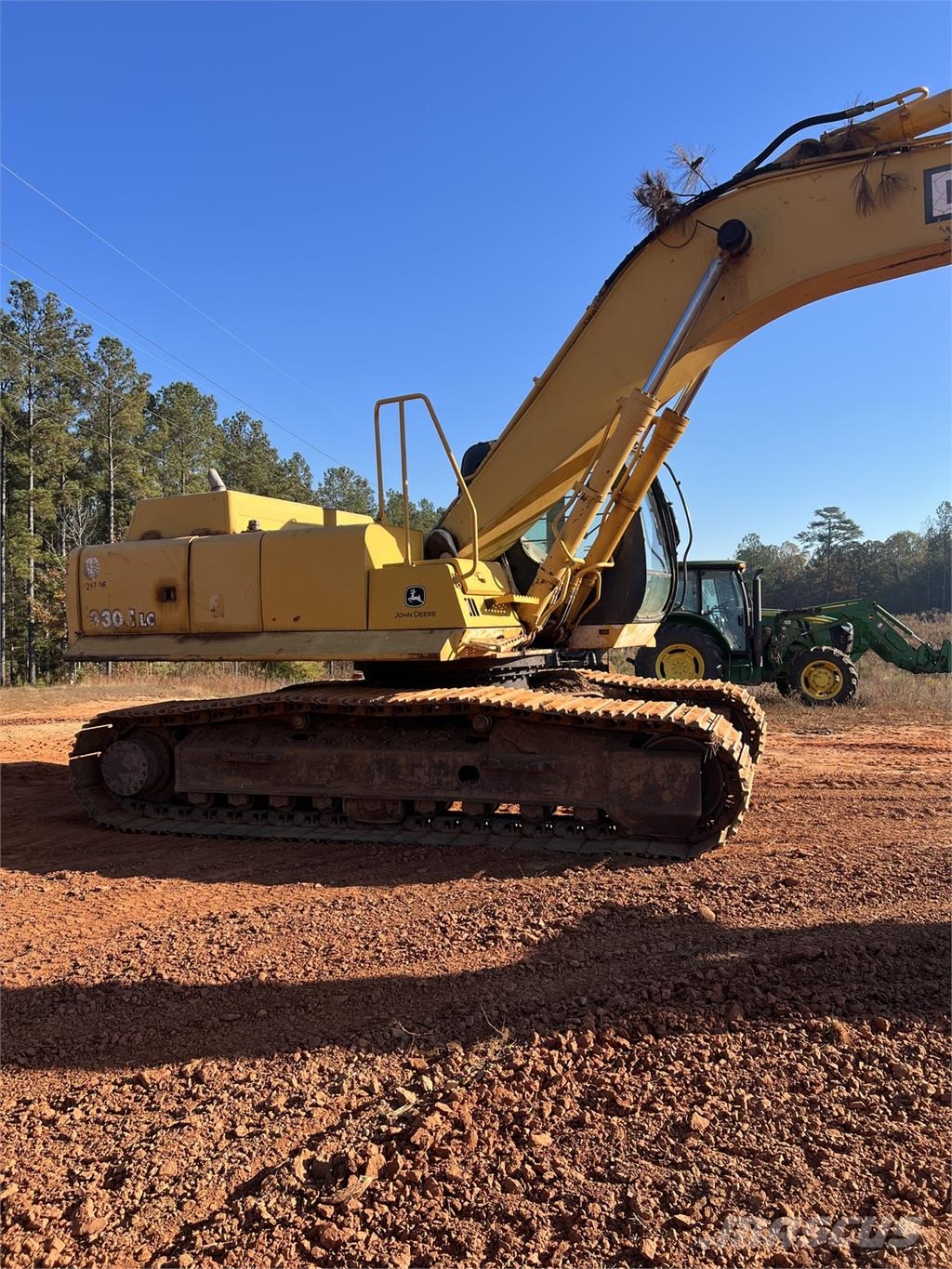 John Deere 330C LC Crawler excavators
