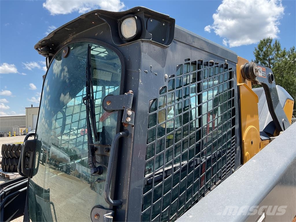John Deere 330G Міні-навантажувачі