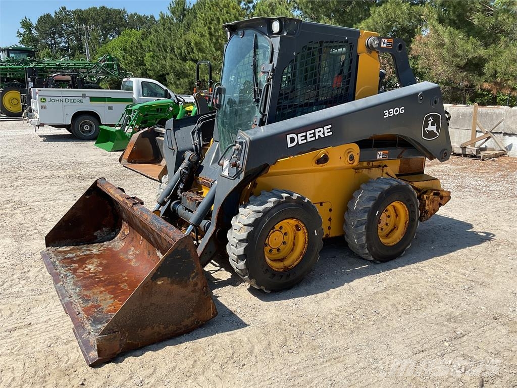 John Deere 330G Міні-навантажувачі
