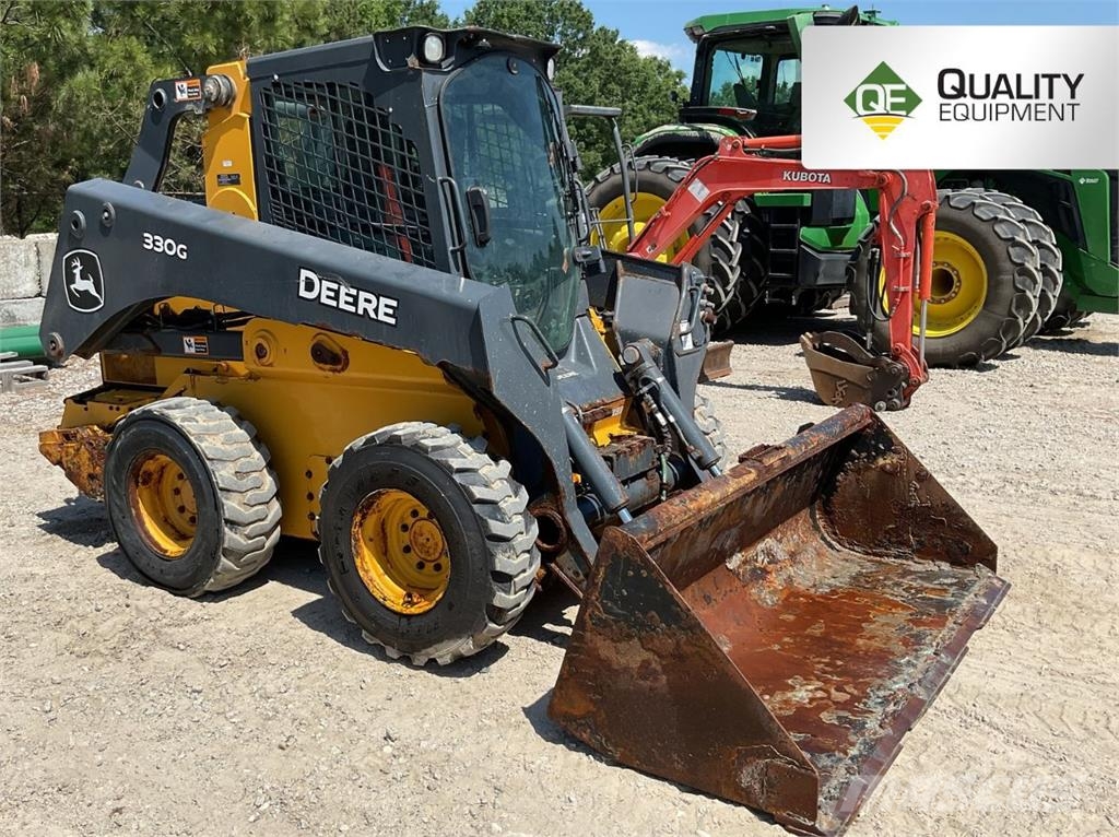 John Deere 330G Міні-навантажувачі