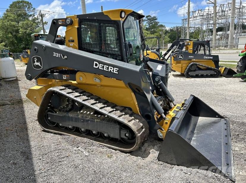 John Deere 331 P Mini yükleyiciler