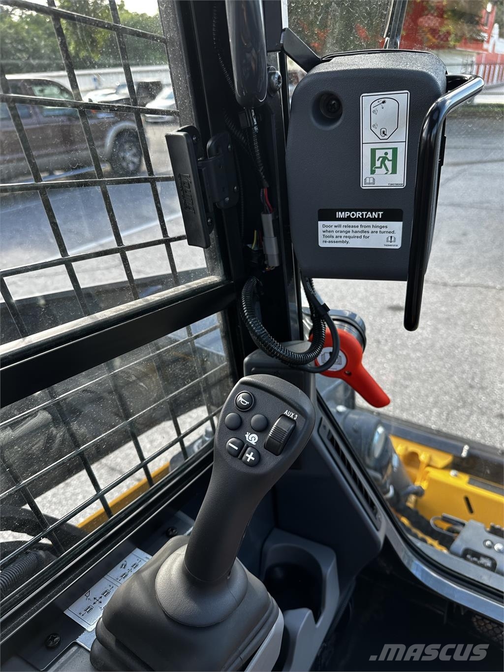 John Deere 331 P Mini yükleyiciler