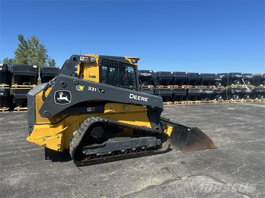 John Deere 331 P Minilastere