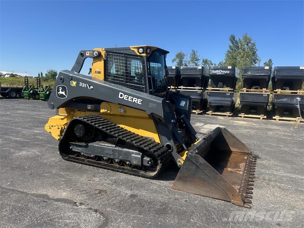 John Deere 331 P Minilastere