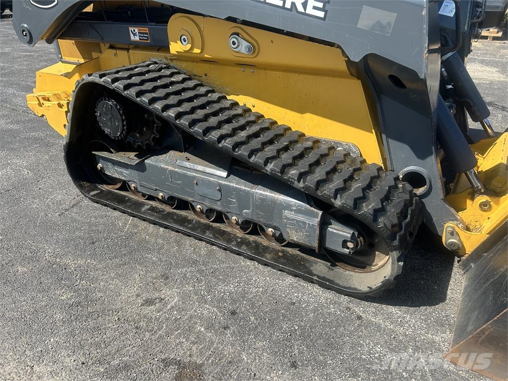John Deere 331 P Minilastere