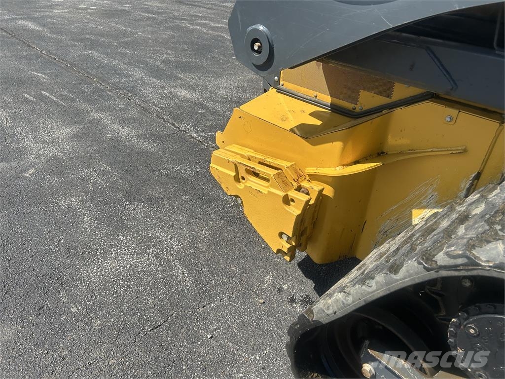 John Deere 331 P Minilastere