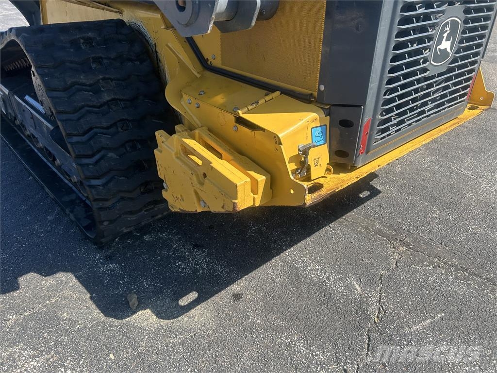 John Deere 331 P Minilastere